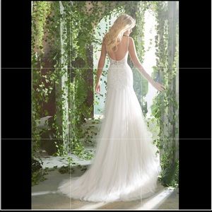 NWT Mori Lee Voyage 6906 Peterina Sheer Cutout Sides Wedding Bridal Dress